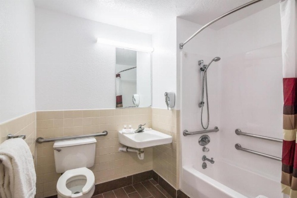 Red Roof Inn Palmdale - Lancaster image 24