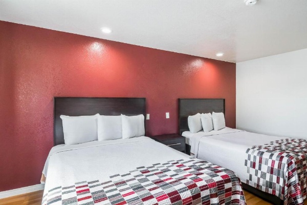 Red Roof Inn Palmdale - Lancaster image 8